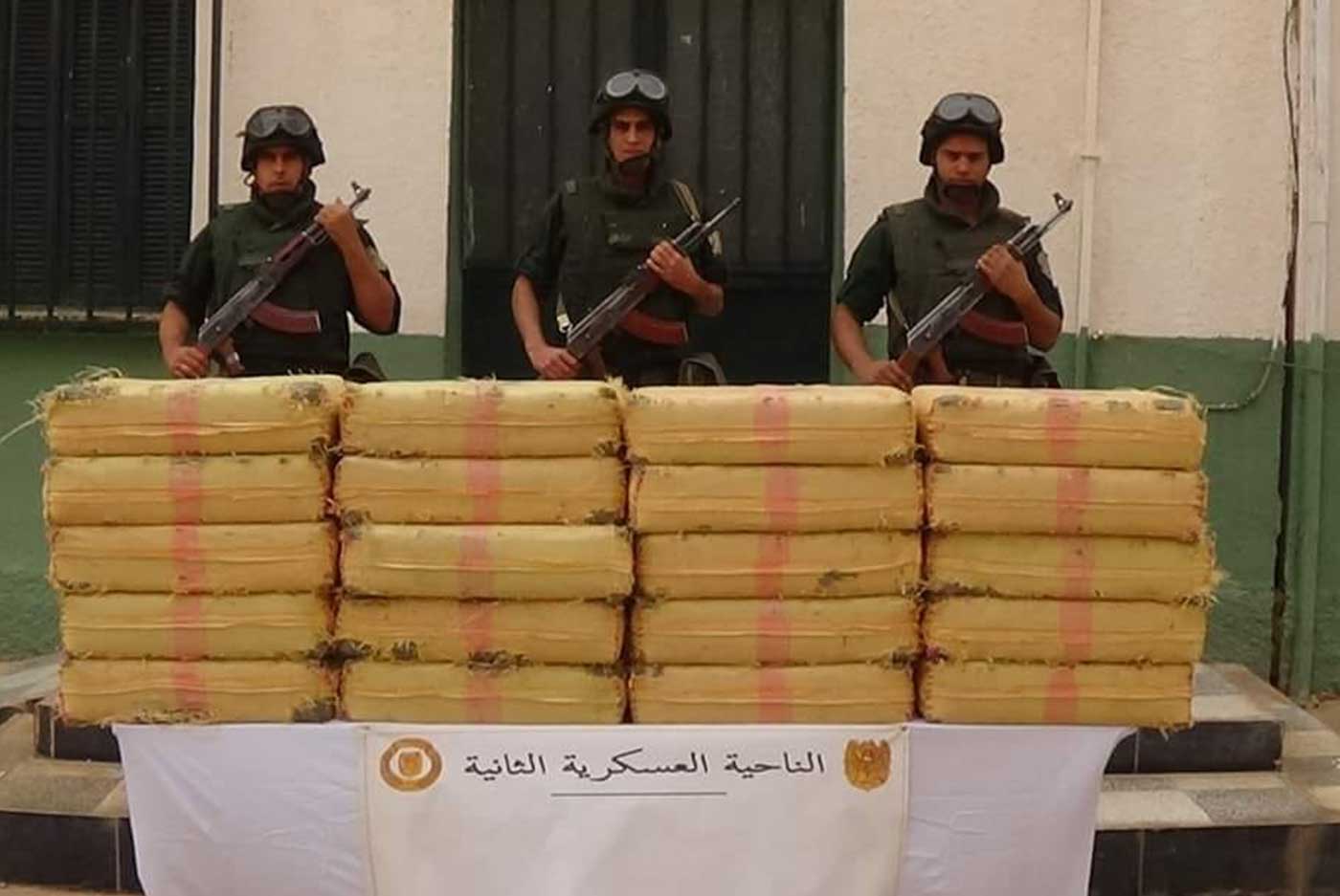 ضبط 21 قنطارا من الكيف المعالج عبر الحدود مع المغرب