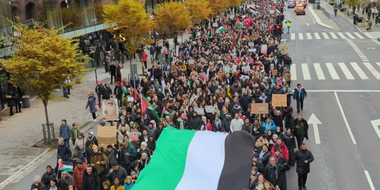 إيلون ماسك…يبدو أن أوروبا تتجه نحو حرب أهلية