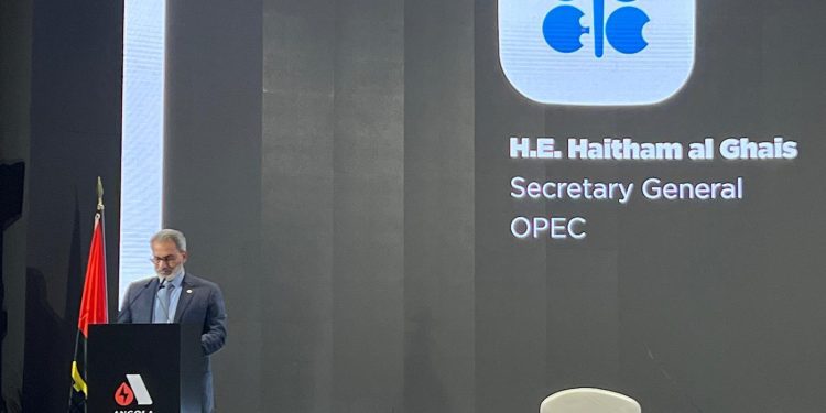 تأجيل اجتماع أوبك+ و أسعار النفط تهوي