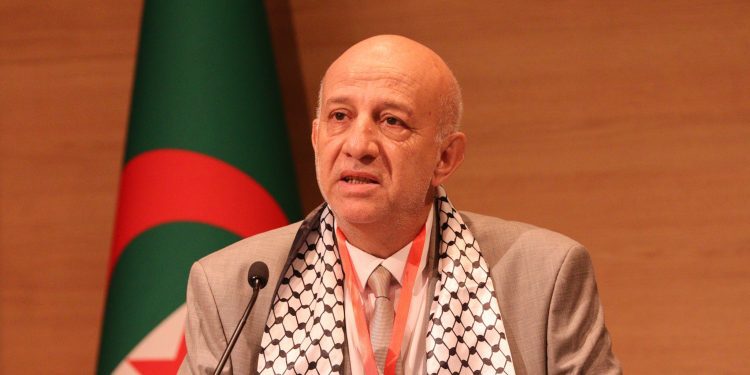 عبد الكريم بن مبارك أمينا عاما جديدا لحزب جبهة التحرير الوطني