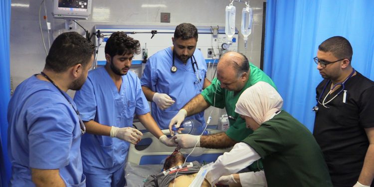 اليوم 45…قصف صهيوني على المستشفى الإندونيسي في غزة