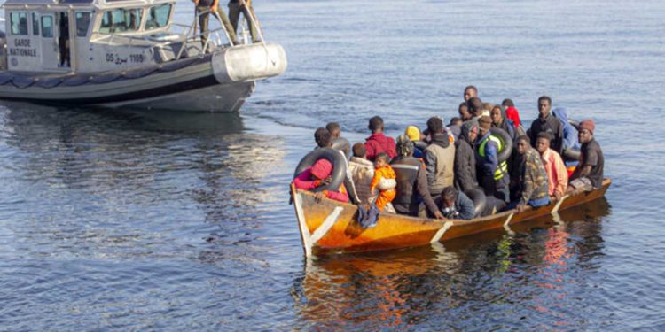 وزير الداخلية الايطالي…تونس اوقفت 84 الف مهاجر منذ بداية سنة 2023