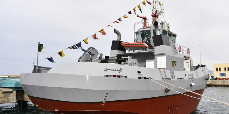 الباسل…تدشين اول قاطرة بحار تم تصنيعها بالجزائر