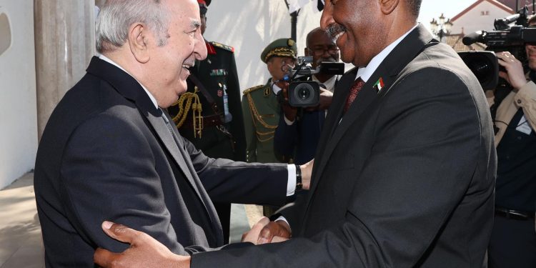 الجزائر تأكد دعمها للسودان في مواجهة المخاطر