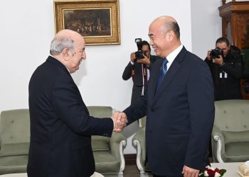 تبون يستقبل نائب الوزير الأول الصيني