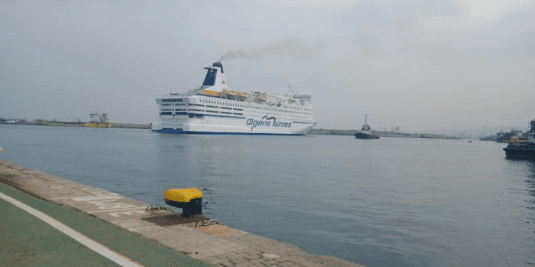 الجزائرية للنقل البحري تستأجر السفينة الايطالية “موبي دادا”