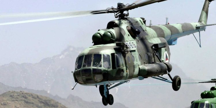 سقوط مروحية عسكرية بالمنيعة…رئيس أركان الجيش يأمر بفتح تحقيق