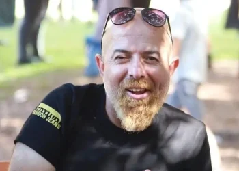 فلسطين…استشهاد الفنان علاء قدوحة وجميع أفراد عائلته