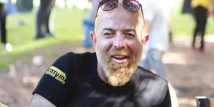 فلسطين…استشهاد الفنان علاء قدوحة وجميع أفراد عائلته