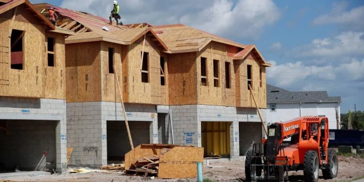 وزارة الخزانة الأمريكية تحذر من انهيار سوق العقارات