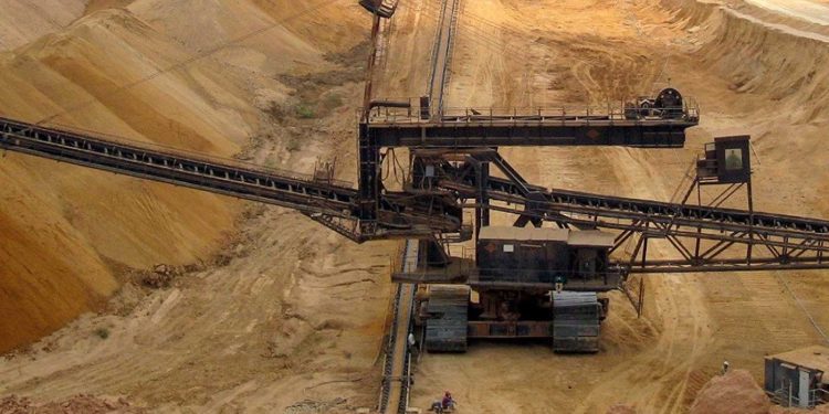 خبير…مشاريع التعدين ستعزز القدرة التفاوضية للاقتصاد الجزائري على الصعيد الدولي