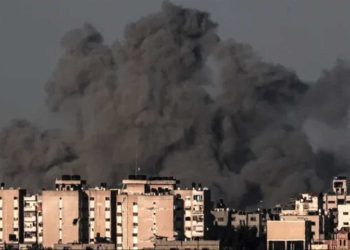 طيران الاحتلال الصهيوني يقصف مناطق متفرقة في رفح