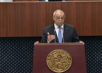 وزير الصناعة&#8230;نحو بعث المؤسسات الصناعية المتوقفة عن النشاط