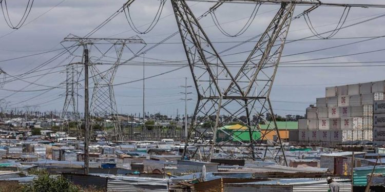 ملتقى اقتصادي…ضرورة تحقيق تكامل طاقوي بين دول القارة الافريقية