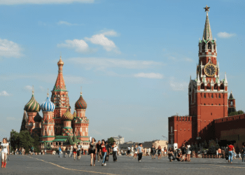 موسكو تستضيف الجزائر في معرض السياحة