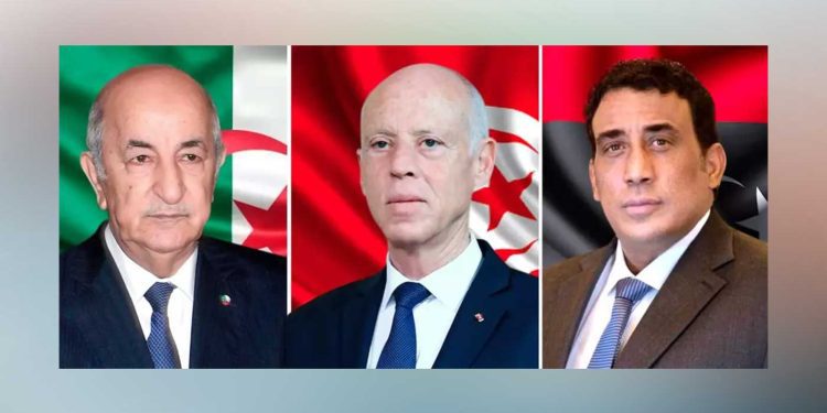 الرئيس الجزائري يتوجه لتونس للمشاركة في القمة الثلاثية