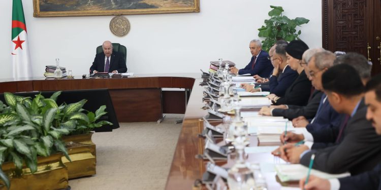 الرئيس يؤكد…دعم المؤسسات الناشئة و الجودة أولوية على الكمية