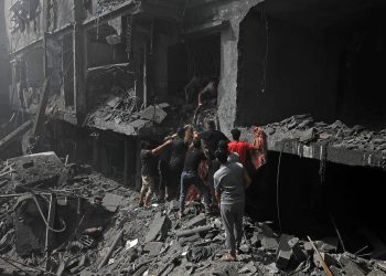 العدوان على غزة… ارتفاع حصيلة الشهداء الى 33137