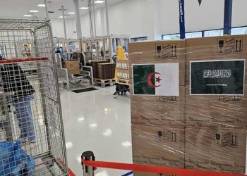 “الأنسولين” المصنعة في الجزائر…عون يشرف على عملية تصدير إلى السعودية