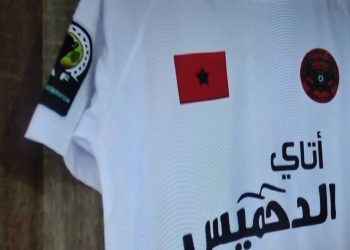 بعد أن اصر على ارتداء اقمصة تحمل خريطة وهمية…فريق نهضة بركان يرفض إجراء المباراة