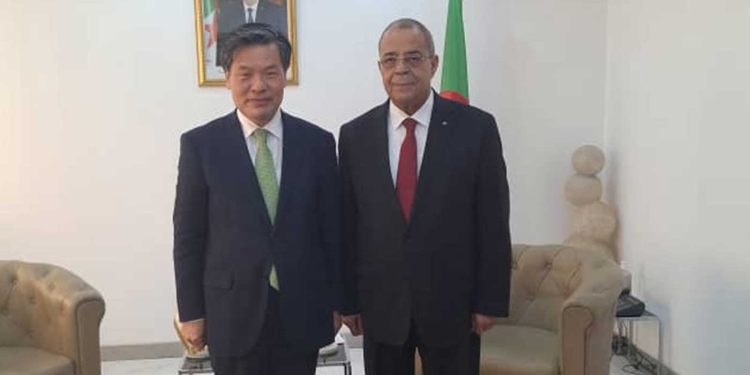 سفير كوريا يشيد بدور الجزائر كبوابة للاستثمار في إفريقيا