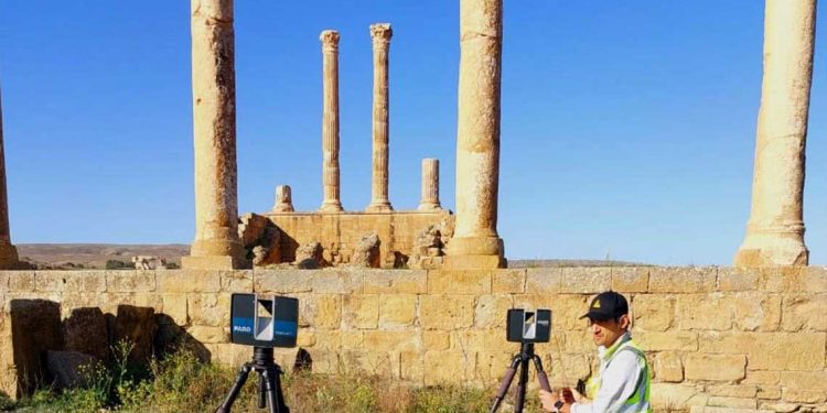 التوثيق الرقمي لموقع تيمقاد: خطوة جديدة لحماية التراث الجزائري