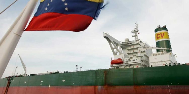 واشنطن تهدد فنزويلا بعقوبات جديدة وسط تصاعد التوترات