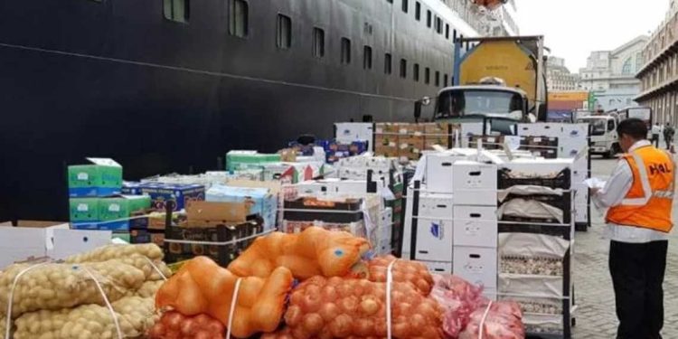 لافروف يحذر: أزمة سلاسل التوريد تهدد الأمن الغذائي في إفريقيا