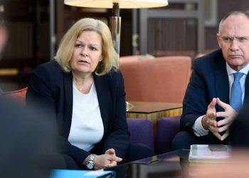 إلغاء زيارة وزيرة الداخلية الألمانية إلى سوريا بسبب تهديد أمني