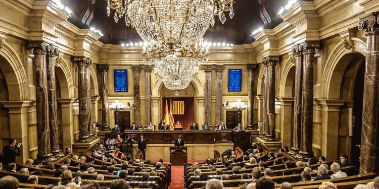الشفافية في إسبانيا: معركة جديدة تحت الأضواء