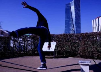 التجارة العالمية: التوترات التجارية بين الولايات المتحدة والصين قد تقود إلى انكماش اقتصادي عالمي