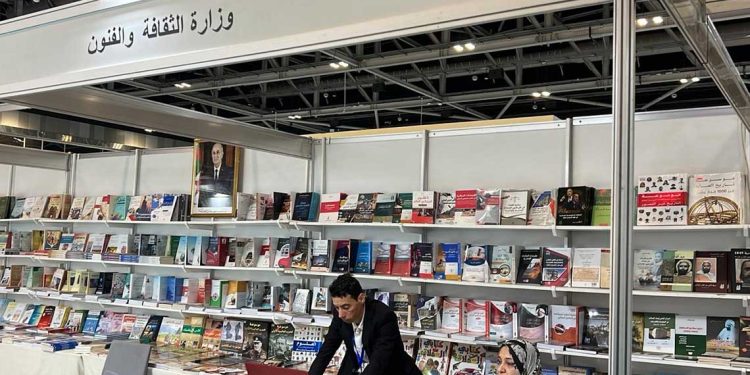 الجزائر تشارك بـ 900 عنوان في معرض مسقط للكتاب