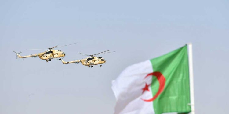 منطقة الساحل: الجزائر تغلق المجال الجوي أمام مالي بسبب الانتهاكات