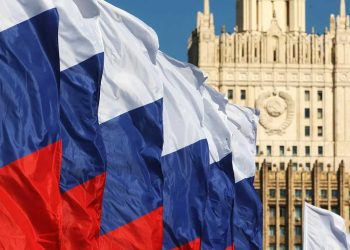 روسيا تستدعي السفير الفرنسي وتطلب تفسيراً