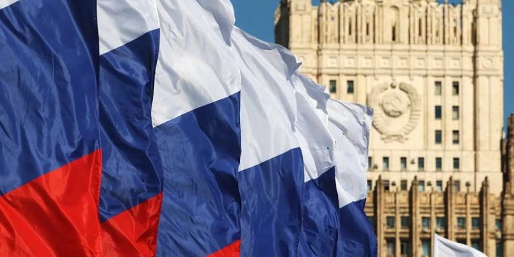 روسيا تستدعي السفير الفرنسي وتطلب تفسيراً