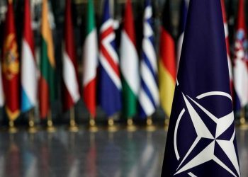 إسبانيا ستلتزم هدف الناتو بإنفاق 2% من الناتج المحلي الإجمالي على الدفاع هذا العام