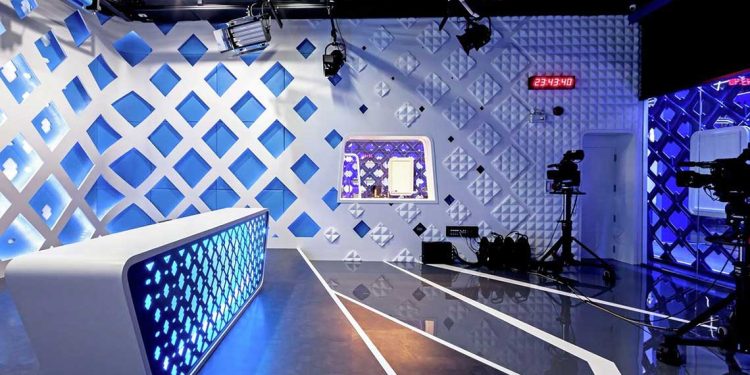 تعليق برامج رياضية بعد تصريحات تروج للكراهية والتمييز العنصري