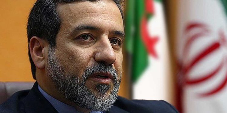 في محادثة هاتفية، عراقجي يطلع عطاف على جهود إيران في المفاوضات مع الولايات المتحدة