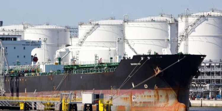 الصين تتخلى عن الغاز الأمريكي مؤقتًا