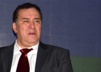 مزيان… الإعلام الوطني خط الدفاع الأول