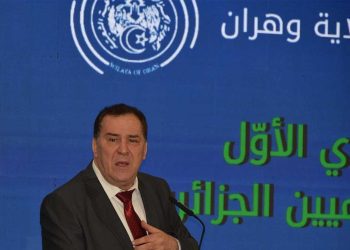 محمد مزيان: نظام جديد لتنظيم مهنة الصحافة