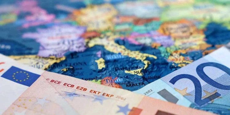 انخفاض الاستثمار الأجنبي المباشر في أوروبا إلى أدنى مستوى