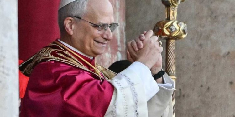 البابا ليون الرابع عشر يشكر تبون ويعبّر عن رغبته في زيارة الجزائر