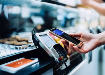 رقمنة الاقتصاد…نحو منع المعاملات النقدية التي تتجاوز 50 مليون سنتيم