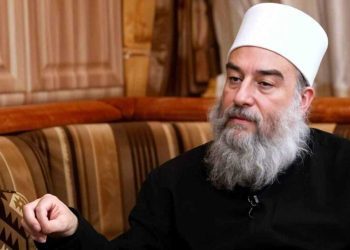 نداء الشيخ حكمت الهجري: تدخل دولي عاجل لوقف الجرائم ضد المدنيين في سوريا