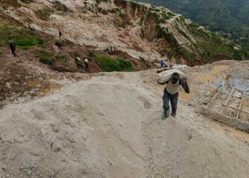 المعادن في قلب إفريقيا… ساحة صراع صيني–أميركي بنكهة كونغولية