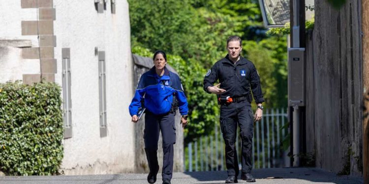 انطلاق المفاوضات بين واشنطن وبكين في جنيف: أولى خطوات تهدئة الحرب التجارية العالمية