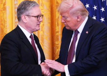 أول اختراق تجاري منذ رسوم ترامب: اتفاق أميركي-بريطاني قريب