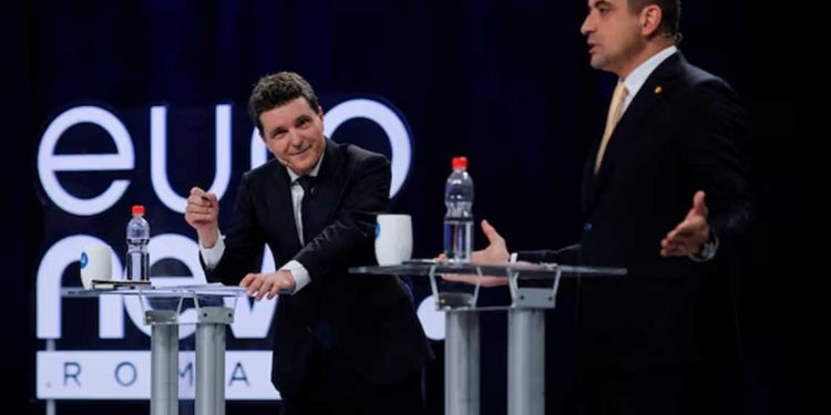 تصنيف رومانيا الائتماني مهدد بسبب الأزمة السياسية