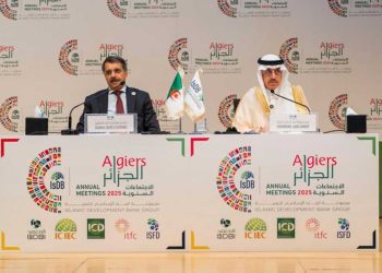 حيرة فلسفية في الرباط….حين يخاف الجار من قرض إسلامي